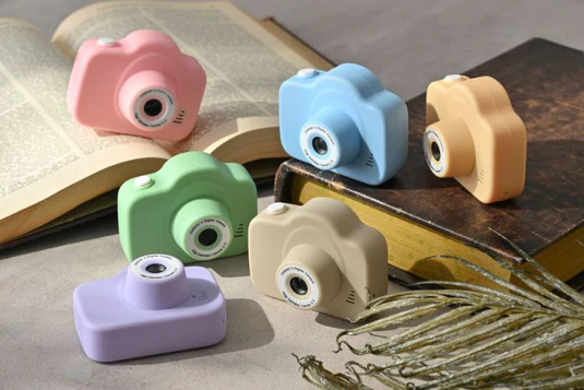 【公式】ミニピク _ どこよりも使いこなせるキッズカメラ – MiNiPiC-ミニピク-お子さまの笑顔で家族を笑顔に